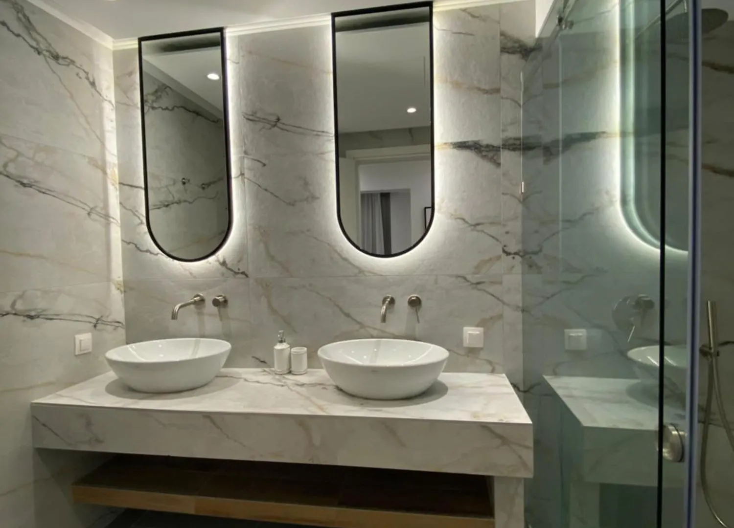 Alexandrina Apartment Mola Kalyva